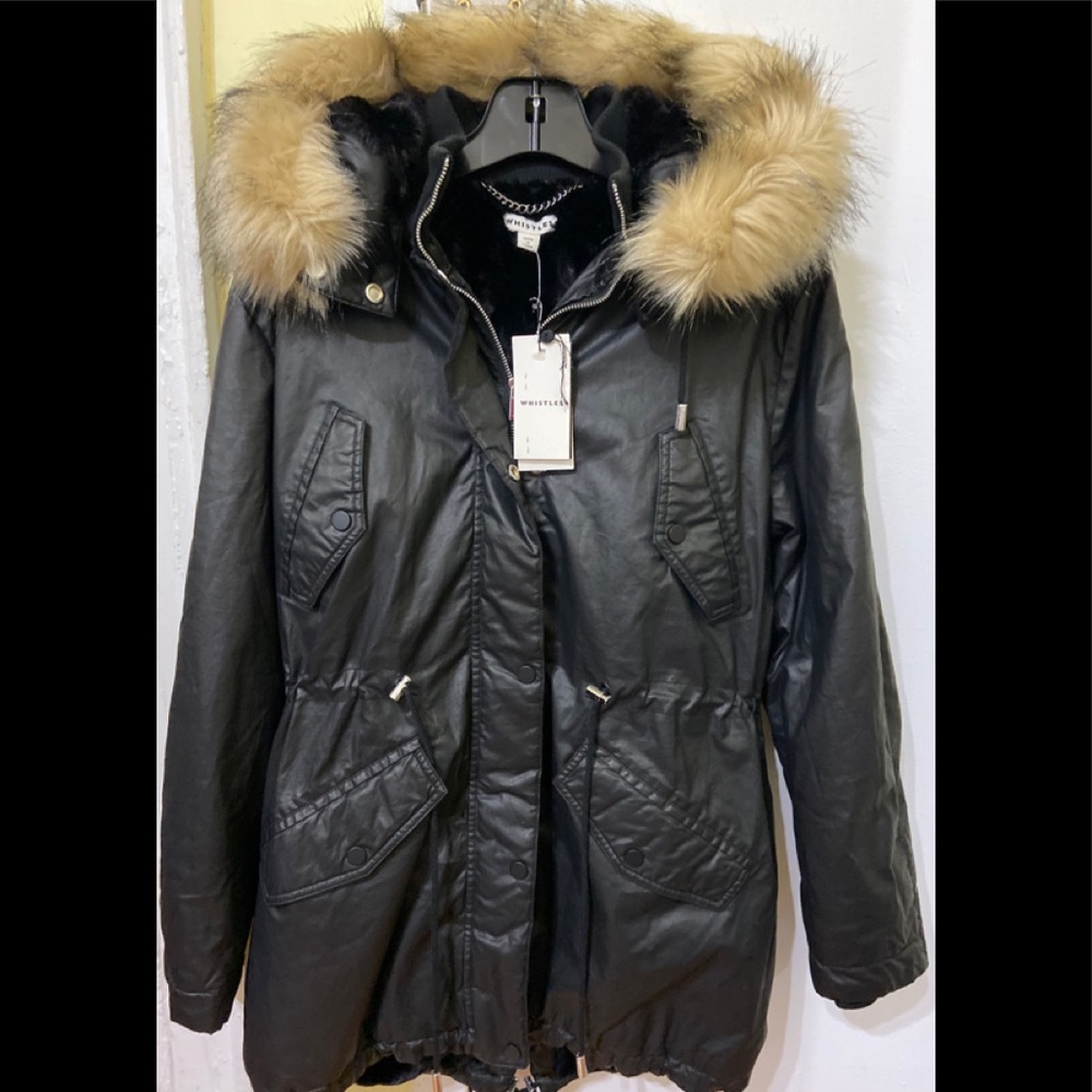 Whistles brand new winter coat wtg in Size M. It is shower resistant.